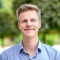 Portrait-Foto von Julius Rubbe