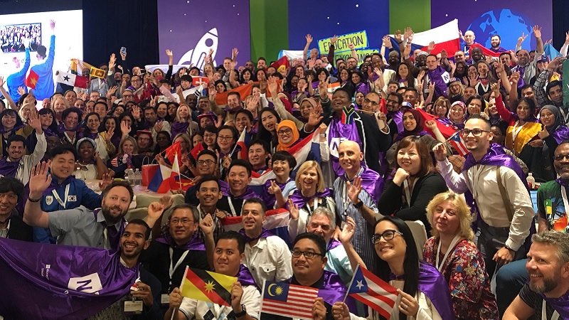 Ein Bild aller Teilnehmer am Microsoft Global Education Exchange 2019