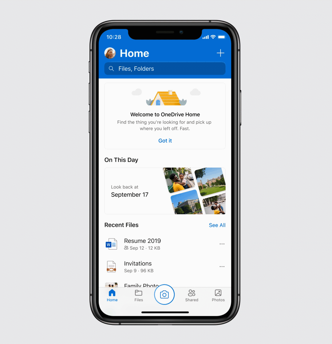 This screenshot shows how you can easily access information on recent files or family memories once you install the OneDrive widget to your iPhone.