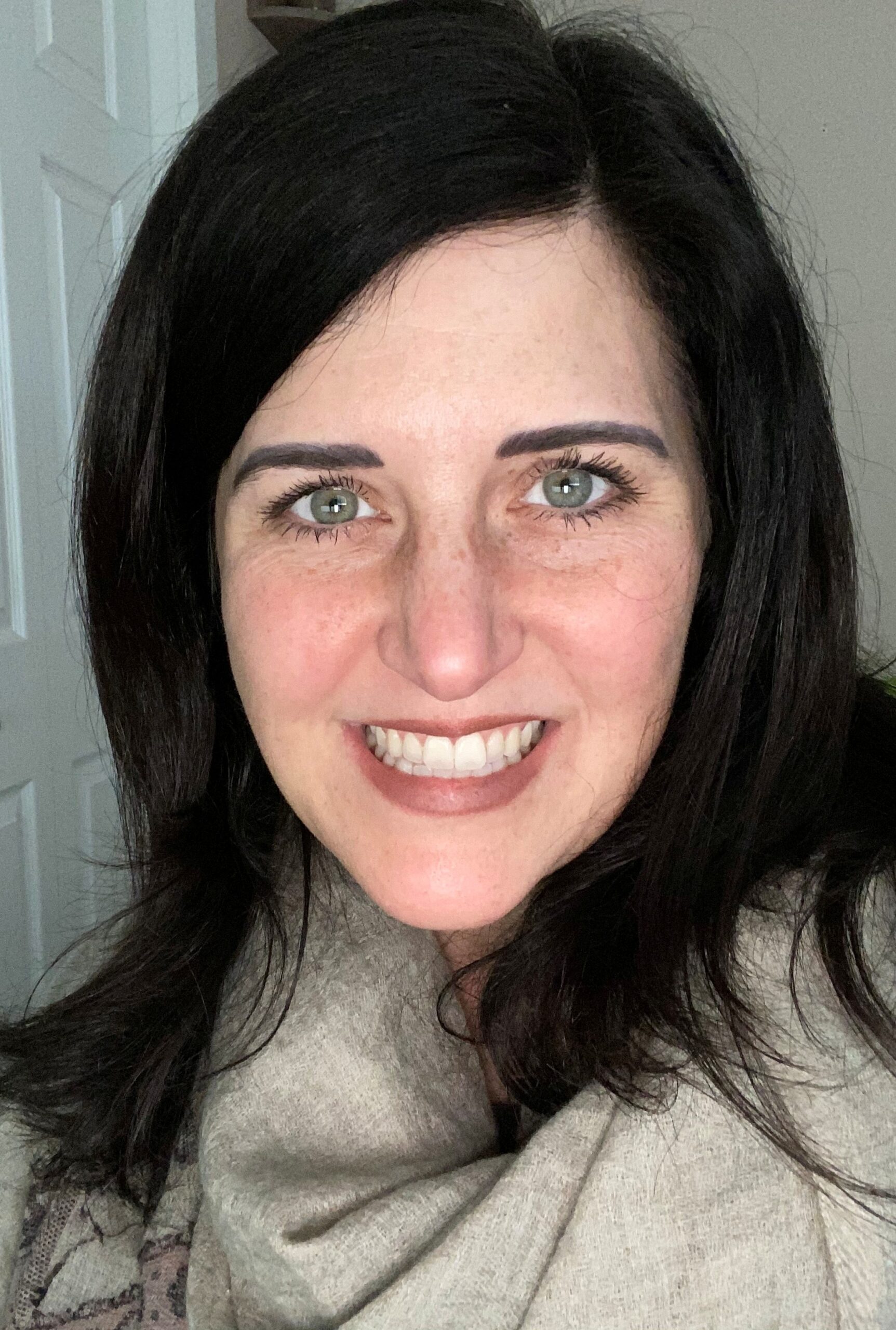 Gretchen Ward headshot