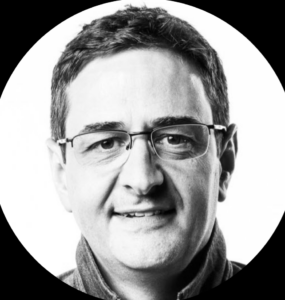 Richard Riley's headshot