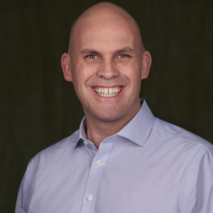 Tom Davis's headshot