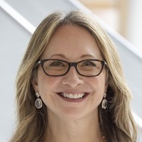 Nicole Dezen's headshot