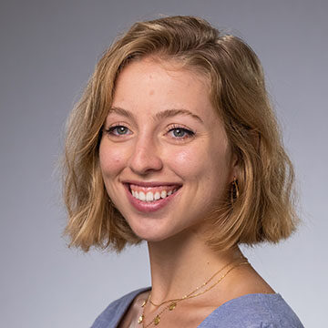 Portrait of Natalie Popescu