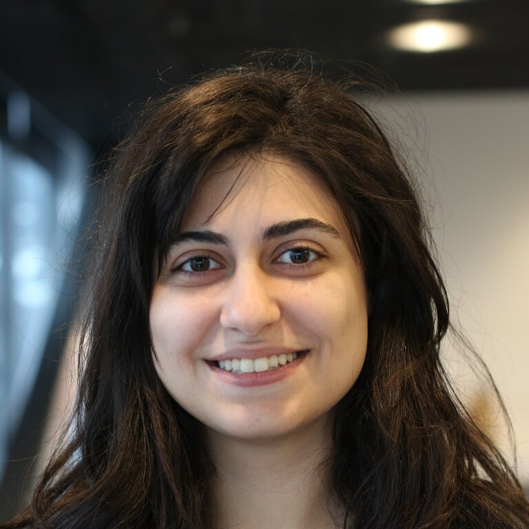 Portrait of Burcu Canakci