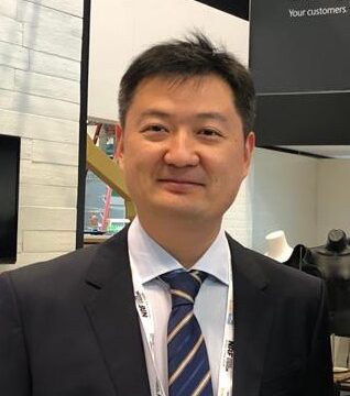 Portrait of Yumao Lu