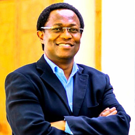 Edward Ombui的肖像