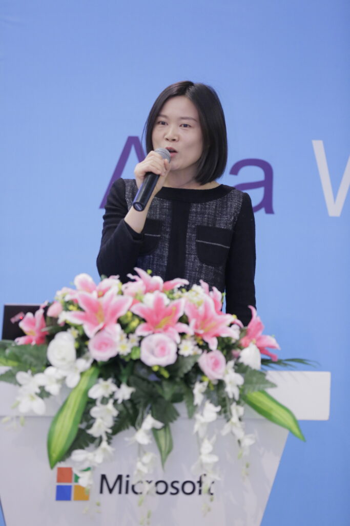 a vase of flowers sitting on a table
