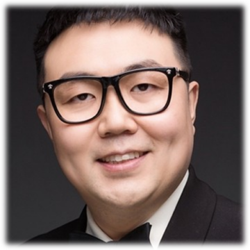 Portrait of Hao  Chen