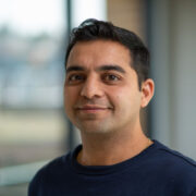 Portrait of Niket Tandon