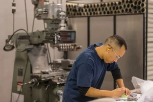 生産IoT Signals の調査 (第 2 版)