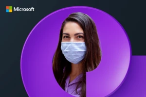 Mujer con forma colorida detrás