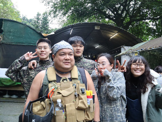 實習生與教練合照